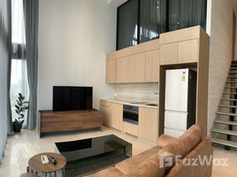 2 Bedrooms Condo for rent in Si Lom, Bangkok The Lofts Silom