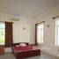 5 Schlafzimmer Villa zu vermieten in Saensokh, Phnom Penh, Tuek Thla, Saensokh