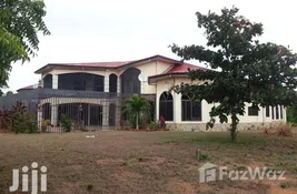 6 bedroom House for sale at in Central, Ghana