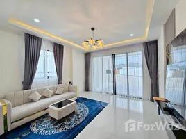 บ้านเดี่ยว 3 ห้องนอน ให้เช่า ในโครงการ ป่าคลอกทาวน์เฮ้าส์, ป่าคลอก, ถลาง, ภูเก็ต, ไทย