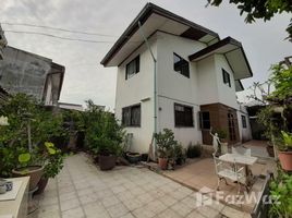 5 Bedrooms House for sale in Arun Ammarin, Bangkok 2-Storey House At Charan Sanitwong 43