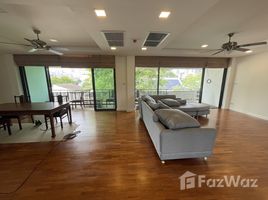 4 Schlafzimmer Appartement zu vermieten im Praphai House, Thung Mahamek