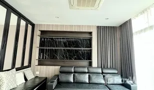 3 Bedrooms House for sale in Saphan Sung, Bangkok Nirvana Define Srinakarin-Rama 9