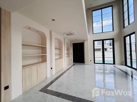 4 спален Вилла for sale in Чонбури, Банг Ламунг, Паттайя, Чонбури