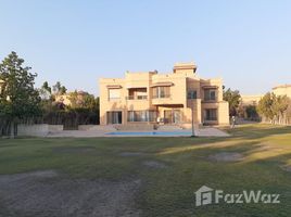 6 Bedroom Villa for sale at Wadi Al Nakhil, Cairo Alexandria Desert Road, 6 October City, Giza