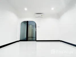 4 Bedroom Townhouse for rent in Bang Chak, Bangkok, Bang Chak, Phra Khanong, Bangkok