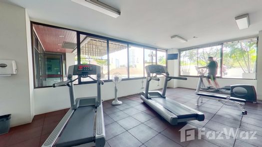 Fotos 1 of the Fitnessstudio at Ruamsuk Condominium