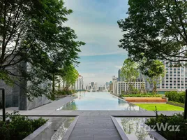 2 Bedroom Apartment for sale at The Esse Sukhumvit 36, Phra Khanong