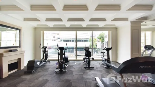 รูปถ่าย 1 of the Communal Gym at รอย์ช ไพรเวท เรสซิเดนซ์ส