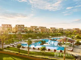 5 غرفة نوم تاون هاوس للبيع في La Nuova Vista, North Investors Area, مدينة القاهرة الجديدة