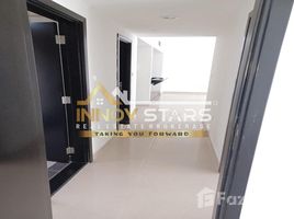 2 спален Квартира на продажу в Tower 13, Al Reef Downtown