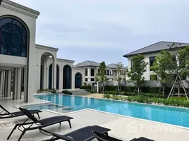 5 Bedroom Villa for sale at Patta Arcade , Nong Pla Lai