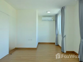 3 Bedroom Townhouse for sale at Pleno Wongwaen - Ramintra, Bang Chan