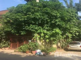 5 Bedroom Villa for sale in Srah Chak, Doun Penh, Srah Chak
