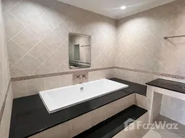 2 спален Квартира на продажу в View Talay Residence 5, Nong Prue