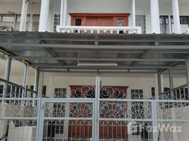 4 chambre Maison de ville for rent in Bang Phlat, Bangkok, Bang Bamru, Bang Phlat