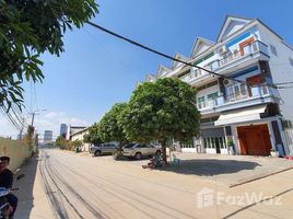 5 chambres Maison de ville a vendre à Chrouy Changvar, Phnom Penh Townhouse for Sale near Riverside Chroy Changvar