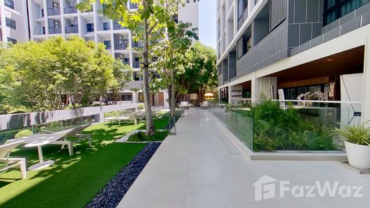 图片 1 of the Communal Garden Area at Dusit D2 Residences