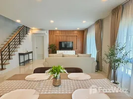 บ้านเดี่ยว 4 ห้องนอน ให้เช่า ในโครงการ เซนโทร บางนา, บางแก้ว, บางพลี