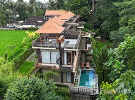 2 Kamar Vila for sale in Ginyar, Bali, Ginyar, Gianyar