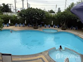 อพาร์ทเม้นท์ 3 ห้องนอน ให้เช่า ในโครงการ รอยัลฮิลล์ รีสอร์ท, เมืองพัทยา