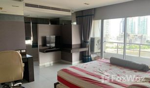 5 Bedrooms Penthouse for sale in Bang Lamphu Lang, Bangkok Saichol Mansion