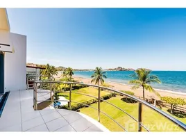 3 Habitación Apartamento en venta en Villa Ballena: 3 Story 3300ft² Oceanfront Beauty, Santa Cruz, Guanacaste
