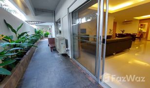 2 Bedrooms Condo for sale in Thung Mahamek, Bangkok Esmeralda Apartments