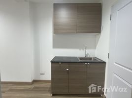 Студия Кондо на продажу в Happy Place Tower, Phra Khanong Nuea, Щаттхана, Бангкок, Таиланд