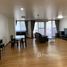 2 спален Кондо в аренду в Supalai Place, Khlong Tan Nuea