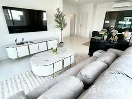 บ้านเดี่ยว 4 ห้องนอน ให้เช่า ในโครงการ ศุภาลัย เลค วิลล์ ภูเก็ต, เกาะแก้ว