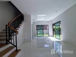 3 Habitación Adosado en alquiler en Baan Klang Muang Ladprao-Serithai , Khan Na Yao, Khan Na Yao, Bangkok
