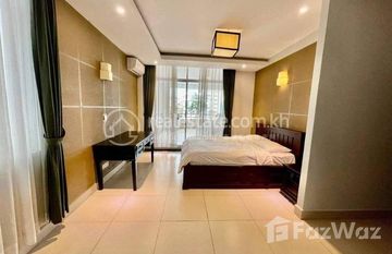 Swimming pool 3 bedrooms apartment for rent in Boeng Keng Kang Ti Muoy, 金边