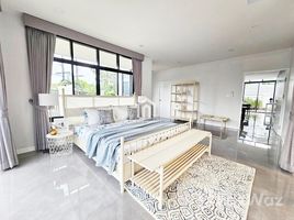 4 спален Вилла на продажу в 99 Phuket Andaman Tropical Home, Чалонг