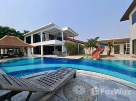 8 Bedroom Villa for rent at Phutara, Nong Prue, Pattaya, Chon Buri, Thailand