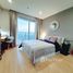 1 спален Кондо в аренду в Sky Walk Residences, Phra Khanong Nuea