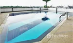 Communal Pool at รอยัล ริเวอร์ เพลส