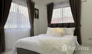 2 Bedrooms House for sale in Nong Prue, Pattaya Eakmongkol 4
