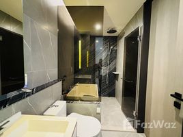 1 спален Кондо в аренду в The Reserve Sukhumvit 61, Khlong Tan Nuea, Щаттхана