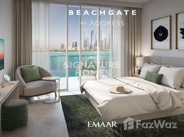 3 Bedroom Apartment for sale at Beachgate by Address, EMAAR Beachfront