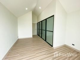 3 спален Таунхаус for sale in Cian, Bang Chak, Пхра Кханонг, Бангкок, Таиланд