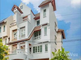 4 Bedroom Townhouse for rent at Busarakum Place, Chomphon, Chatuchak, Bangkok, Thailand