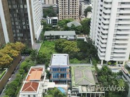 2 спален Кондо в аренду в 15 Sukhumvit Residences, Khlong Toei Nuea