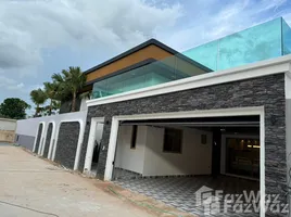 在Baan Mae Bibury Phase 2出售的4 卧室 别墅, 农保诚, 芭提雅, 春武里