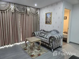 2 Bedroom Condo for rent at The President Charan - Yaek Fai Chai Station, Bang Khun Si, Bangkok Noi