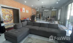 4 Bedrooms House for sale in San Phak Wan, Chiang Mai The Zentric