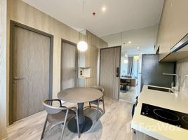 1 спален Квартира в аренду в Rhythm Ekkamai Estate, Khlong Tan Nuea