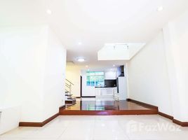 3 Bedrooms House for sale in Lat Phrao, Bangkok Townhouse for Sale in Lat Phrao 71