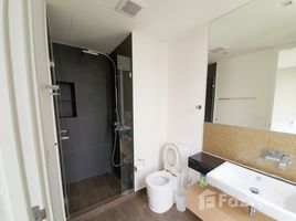 2 спален Квартира в аренду в The Lofts Ekkamai, Phra Khanong