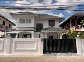 วิลล่า 4 ห้องนอน ให้เช่า ในโครงการ แกรนด์ ธัญญวันท์ โฮม, เมืองพัทยา